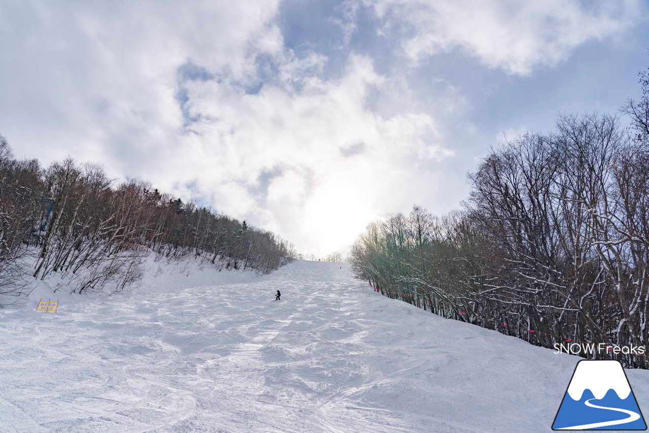 Fu's snow area - フッズスノーエリア｜初心者にも優しい緩斜面から上級者も唸る急斜面まで、只今コンディション良好なコースがお待ちかねです(^^♪